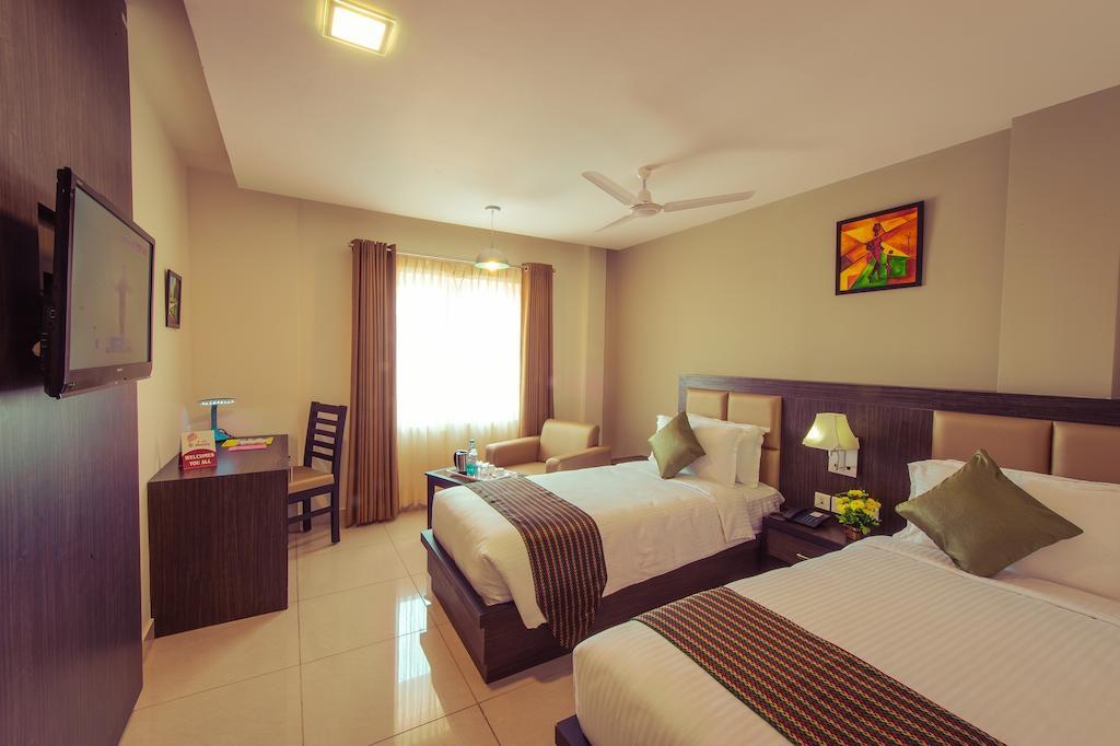 Plaza Hotel Trichy Tiruchirappalli Quarto foto