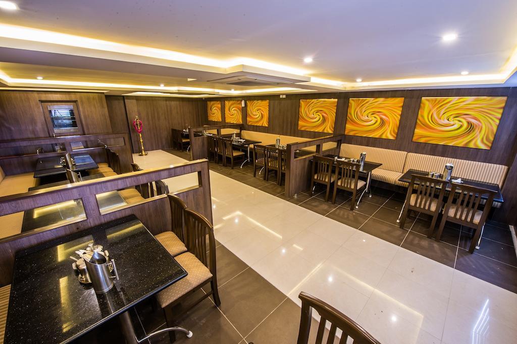 Plaza Hotel Trichy Tiruchirappalli Quarto foto